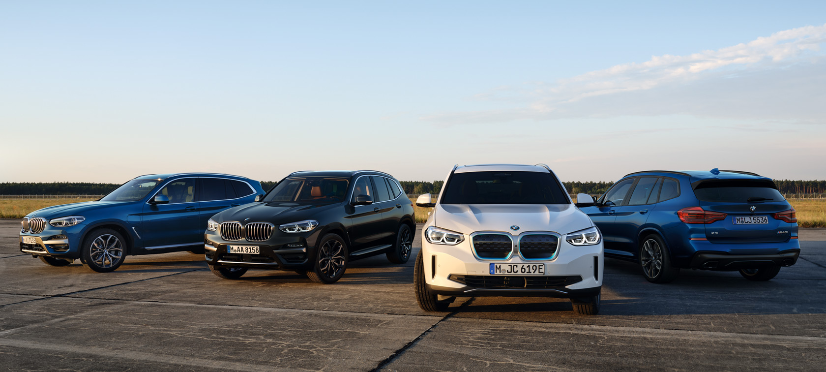 BMW 新車・1月納車可能モデルのご案内