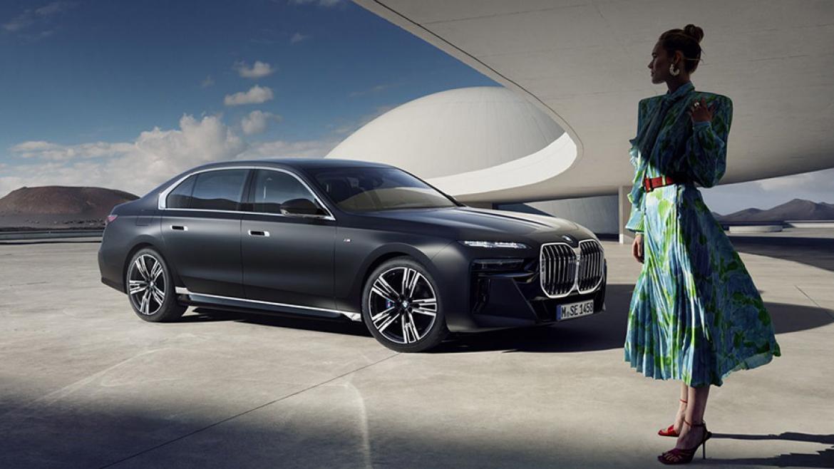 新型BMW 7シリーズ誕生 ガソリン・ディーゼル＆EV i7 も登場